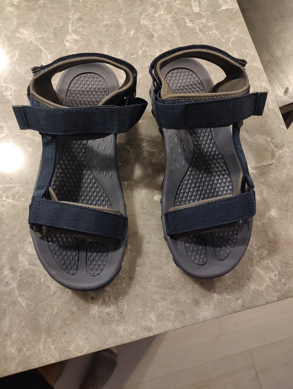 Men's Nortiva8 open toed sandals blue 9.5